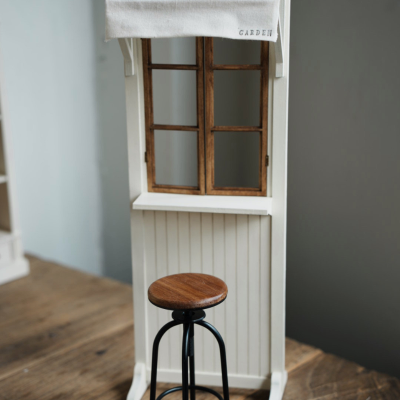 Rustic Miniature Room Divider  - Vintage Home Textiles avaliação e preço