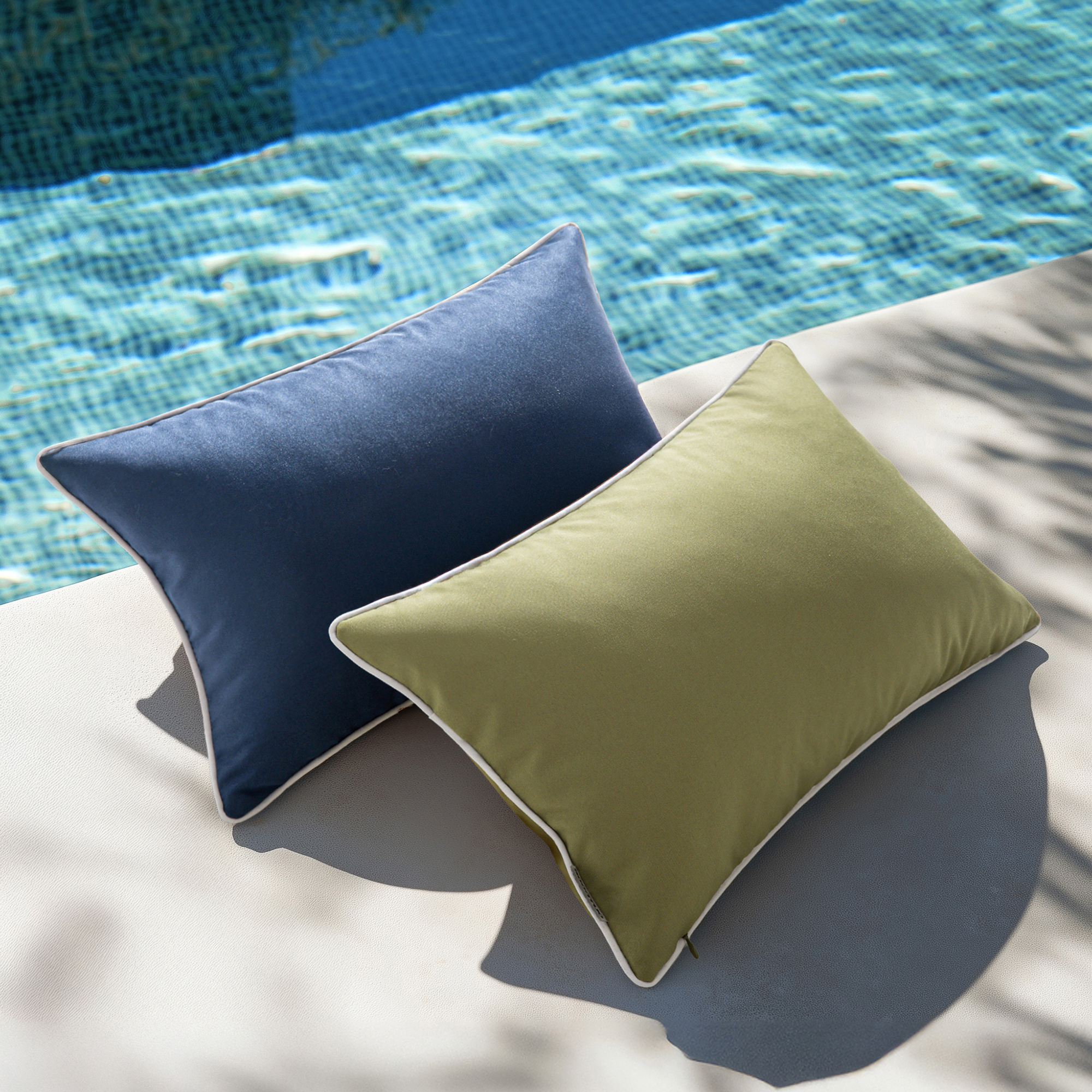 Set of 2 Outdoor Waterproof Pi - Pillow Insert 18X18 avaliação e preço